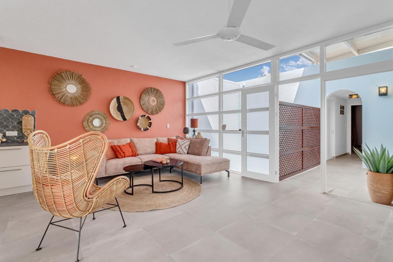 Apartment Turtle At Windsock Beach คราเลนไดค์ ภายนอก รูปภาพ