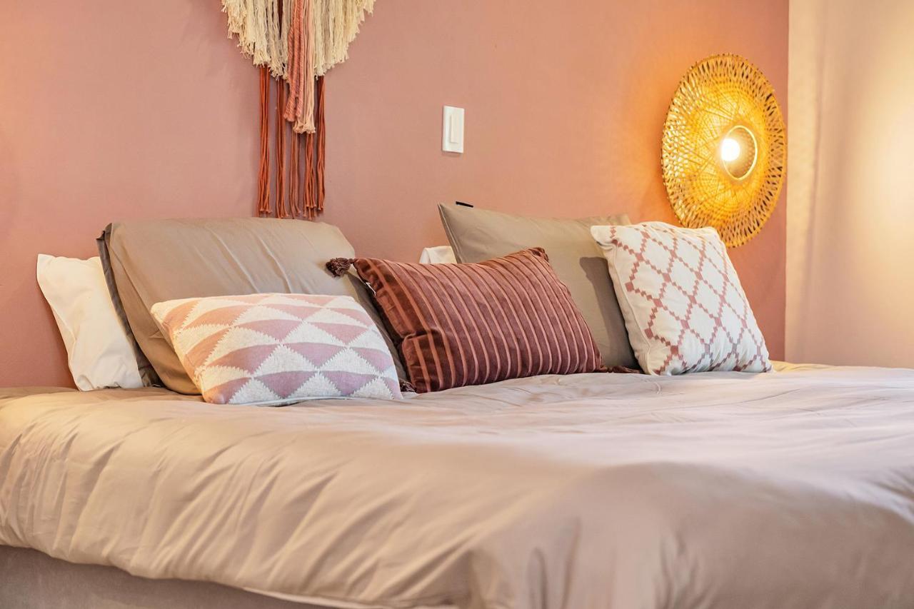 Apartment Turtle At Windsock Beach คราเลนไดค์ ภายนอก รูปภาพ